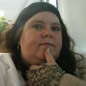 Meet your Posher, Corinne